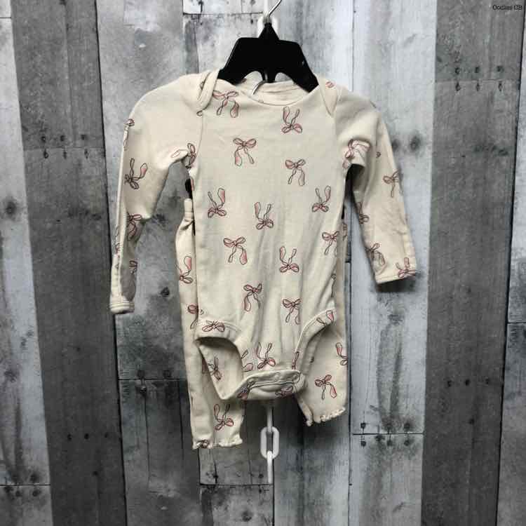 Size 0-3 Months Ivory/Pink Child of Mine Shirt/Leggings