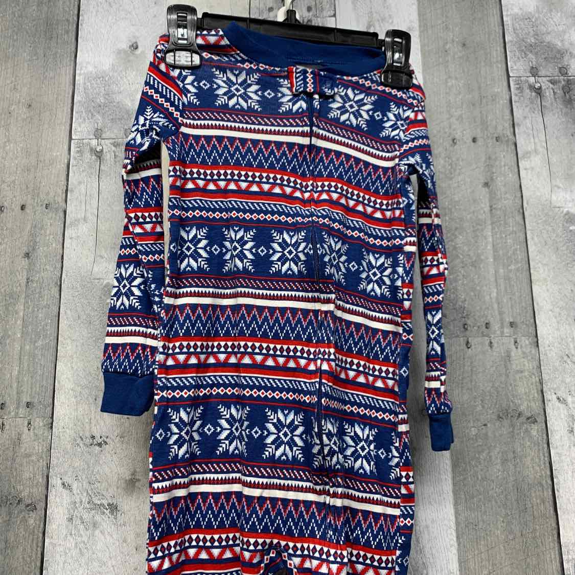 Size 4T Blue/Red Amazon Basics Footy PJs