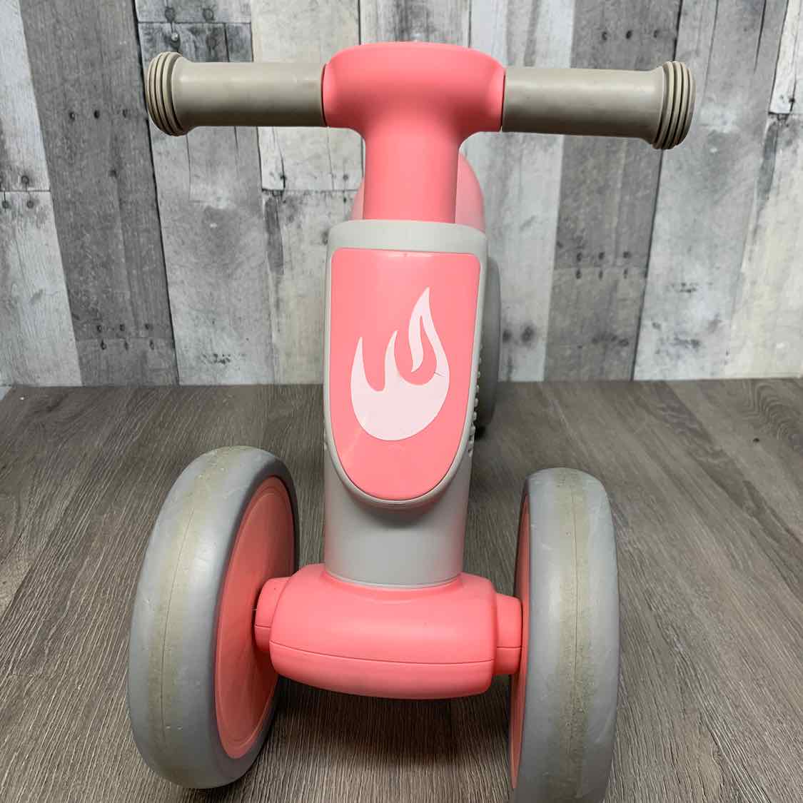 Generic Pink/White Bike