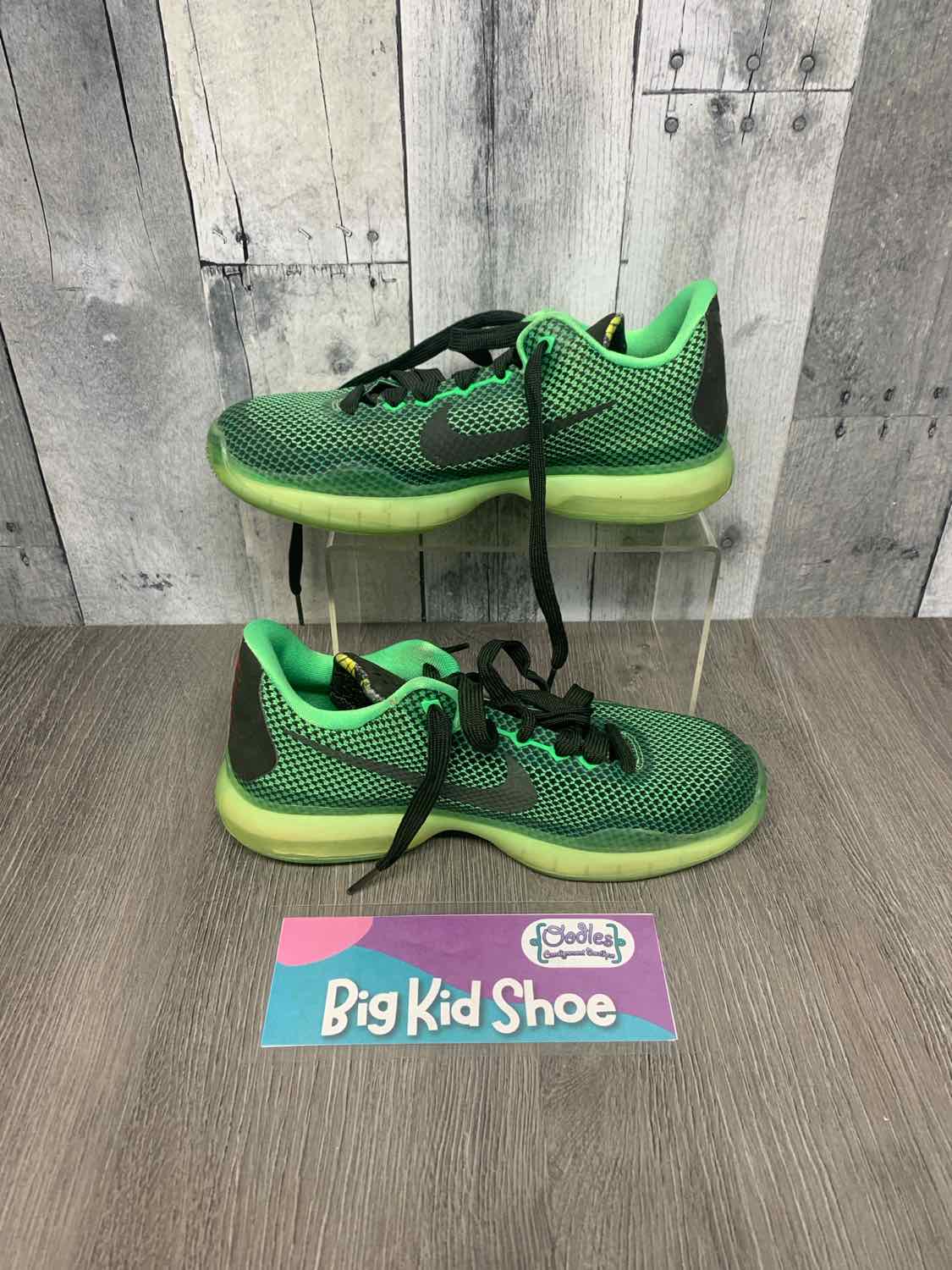 Size 4 Green/Gray Sport Brand Sneakers