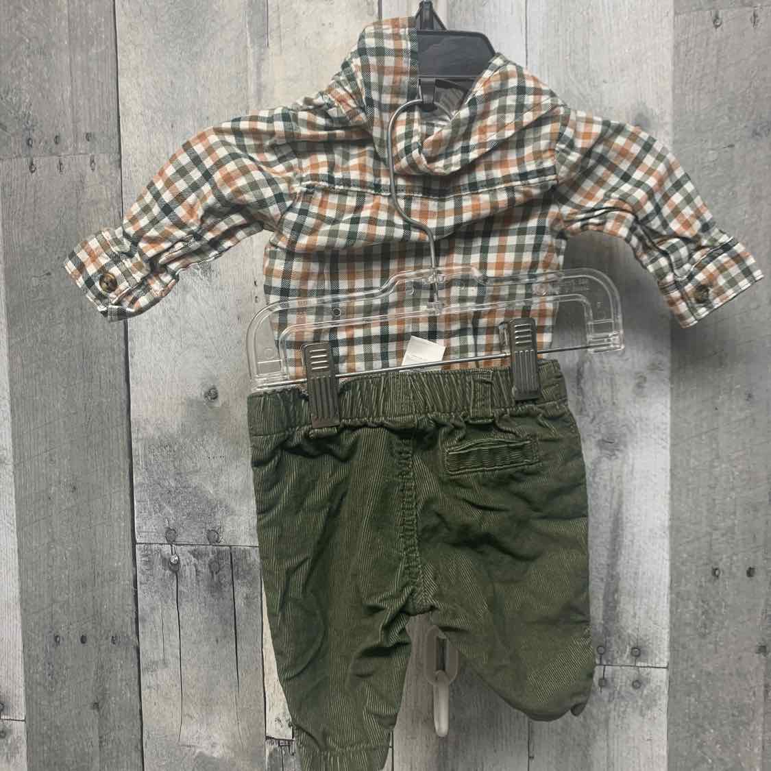 Size Newborn Brown/Green Just One You Shirt/Pants