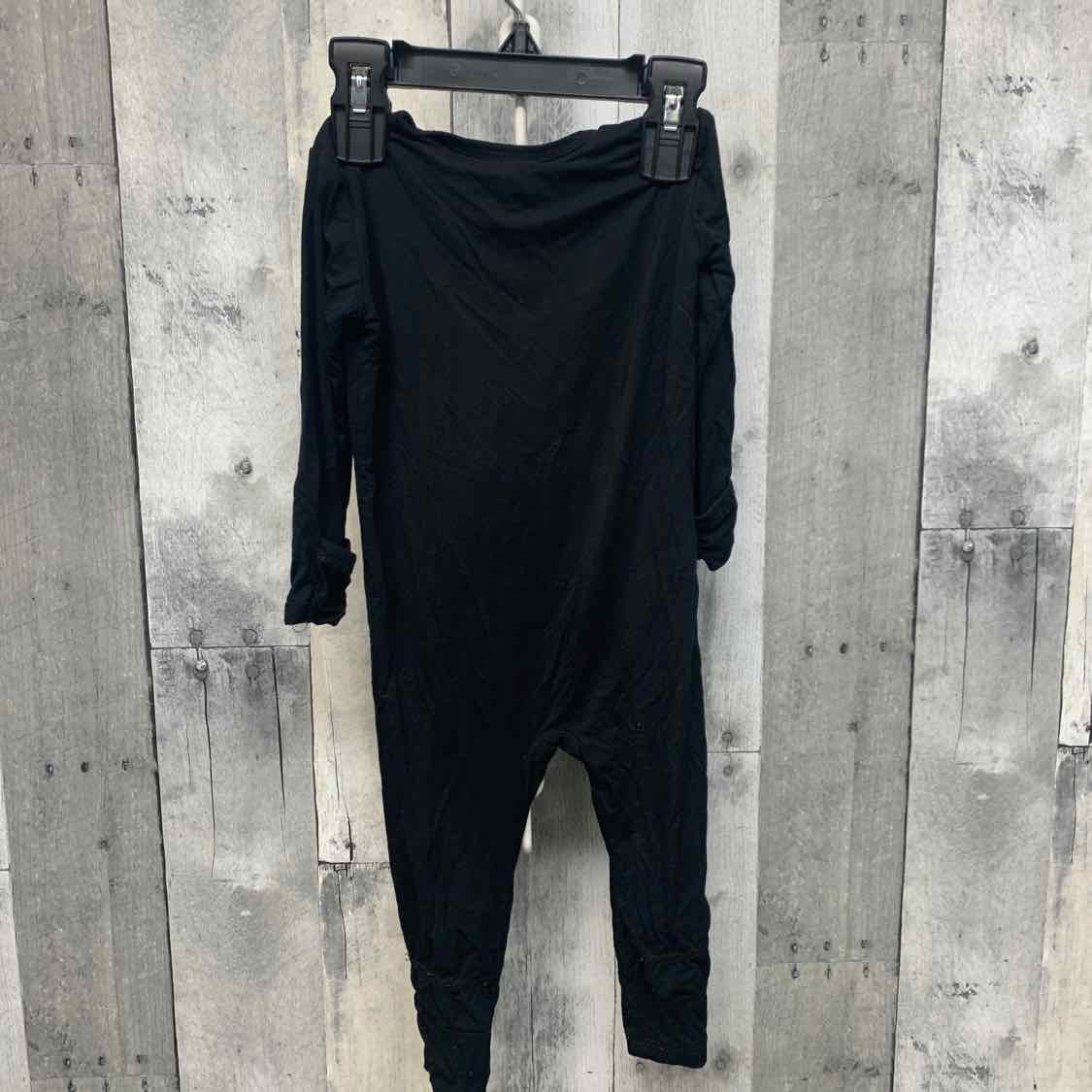 Size 6-12 Months Black Mid Brand Footy PJs