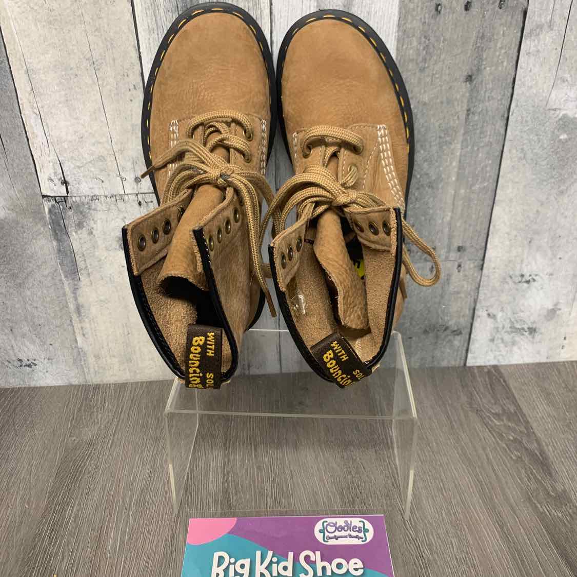 Size 4/5 Light Brown Name Brand Boots