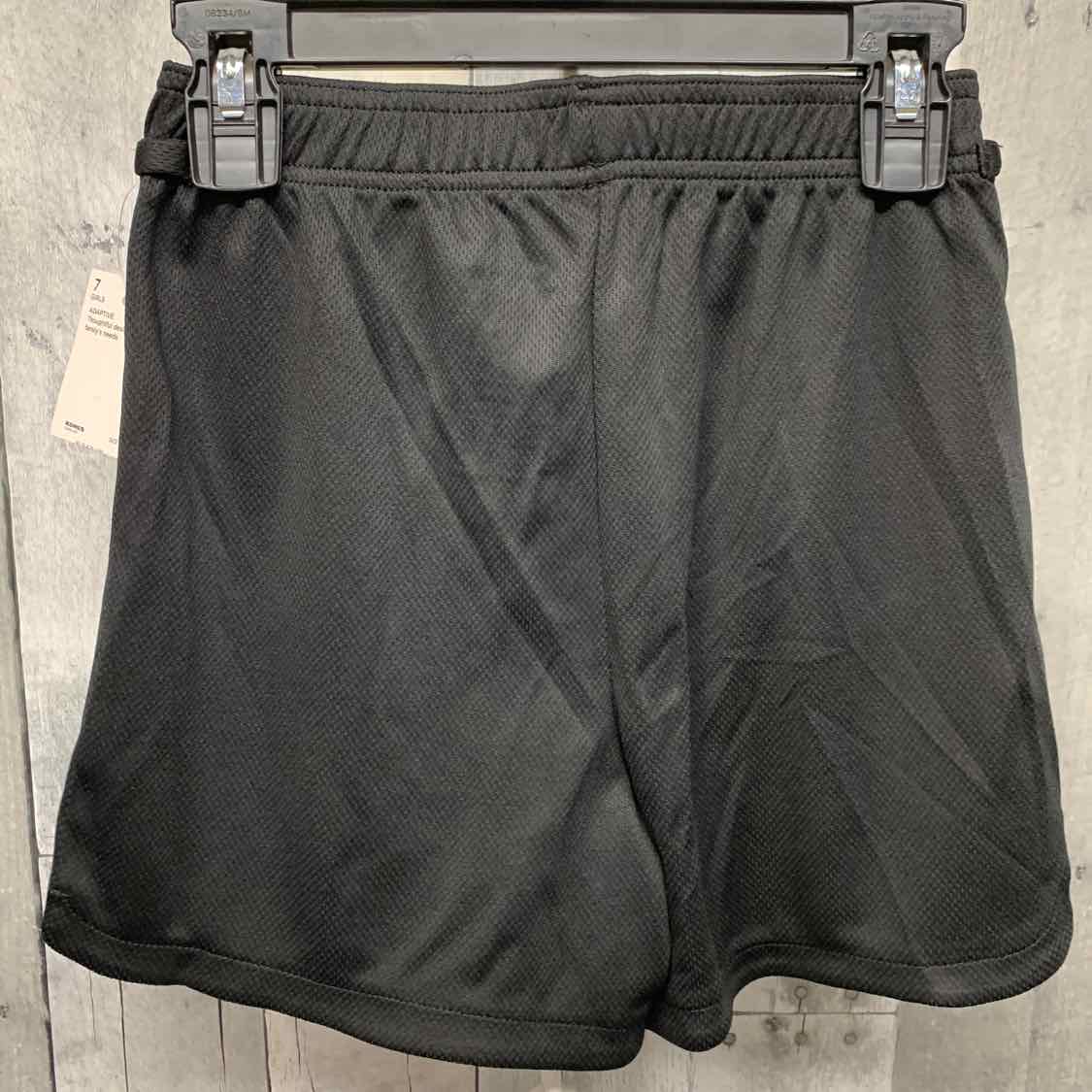 Size 7 Black Jumping Beans Shorts - Athletic
