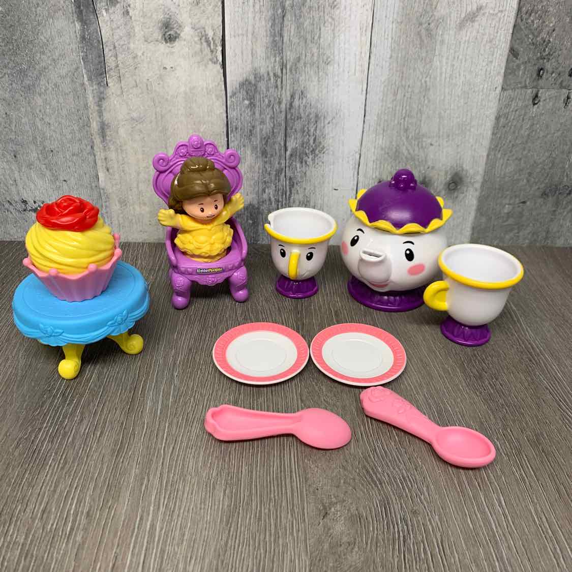 Fisher Price Pink Little People Set