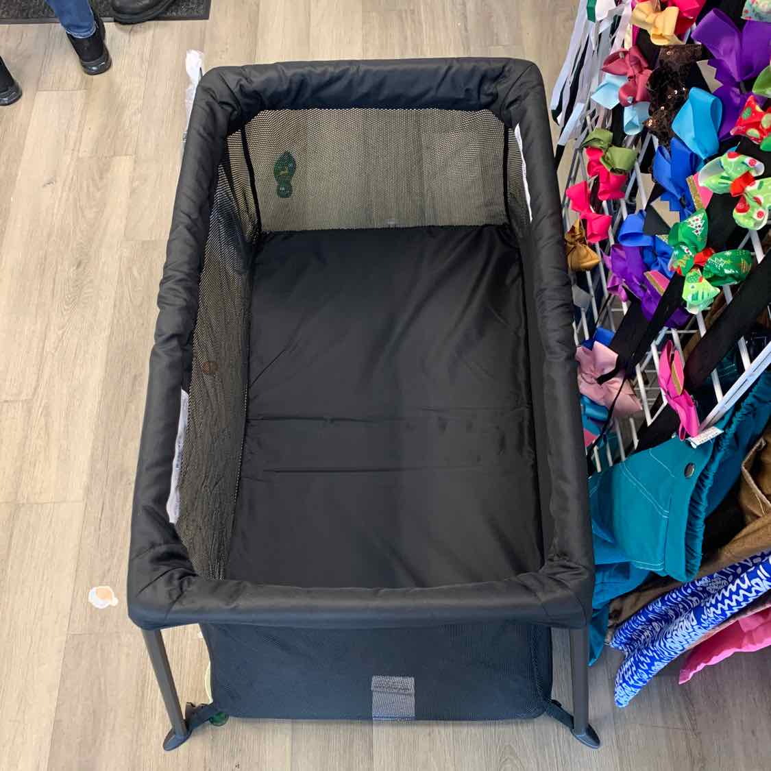 Dream on Me Black Pack N Play