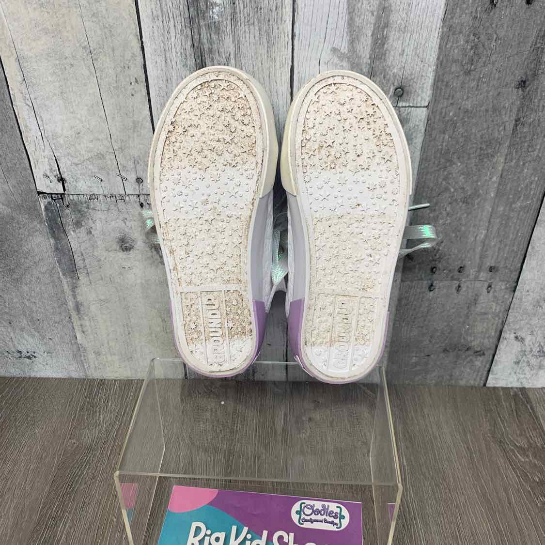 Size 1 White/Purple B Brand Sneakers