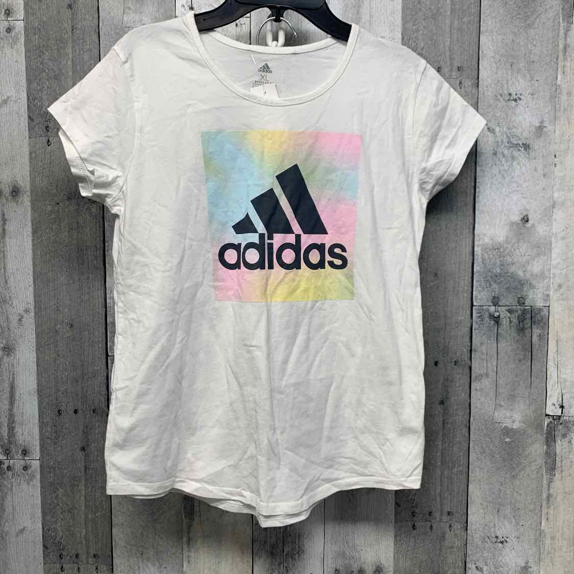 Size XLarge White/Black Sport Brand Shirt/Shorts