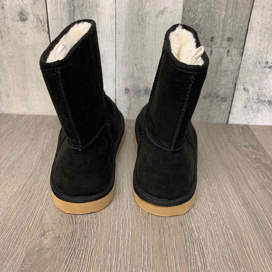 Size 2 Black Old Navy Boots