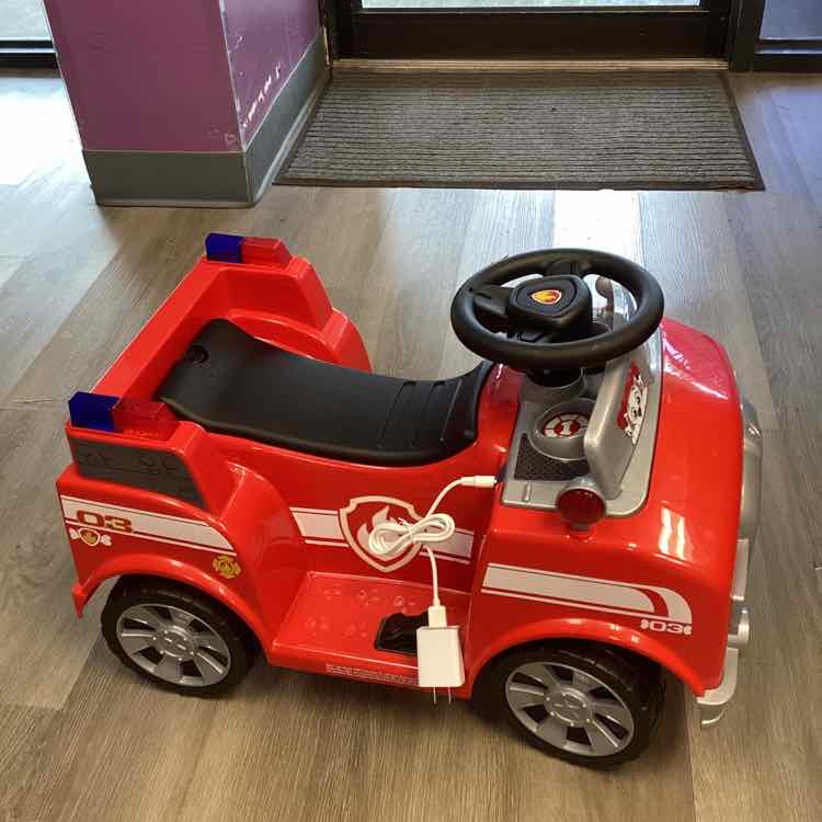 Nickelodeon Red Pedal Car/Ride On