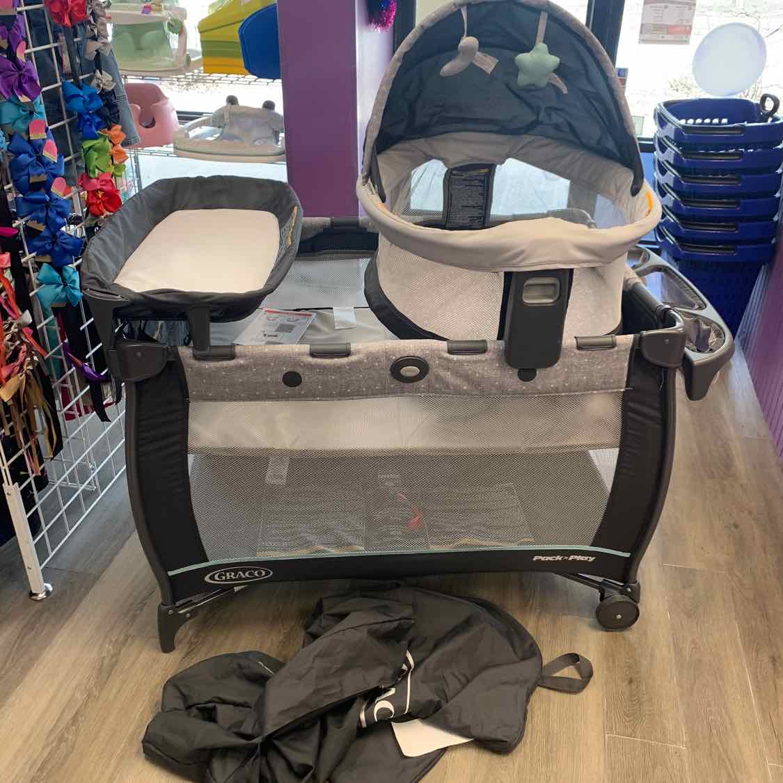 Graco Gray Pack N Play