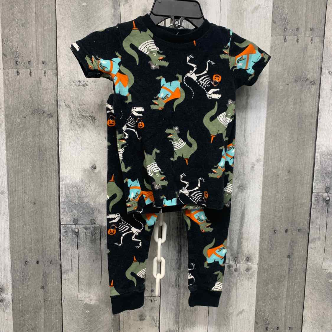 Size 12 Months Black Print Just One You 2pc PJs