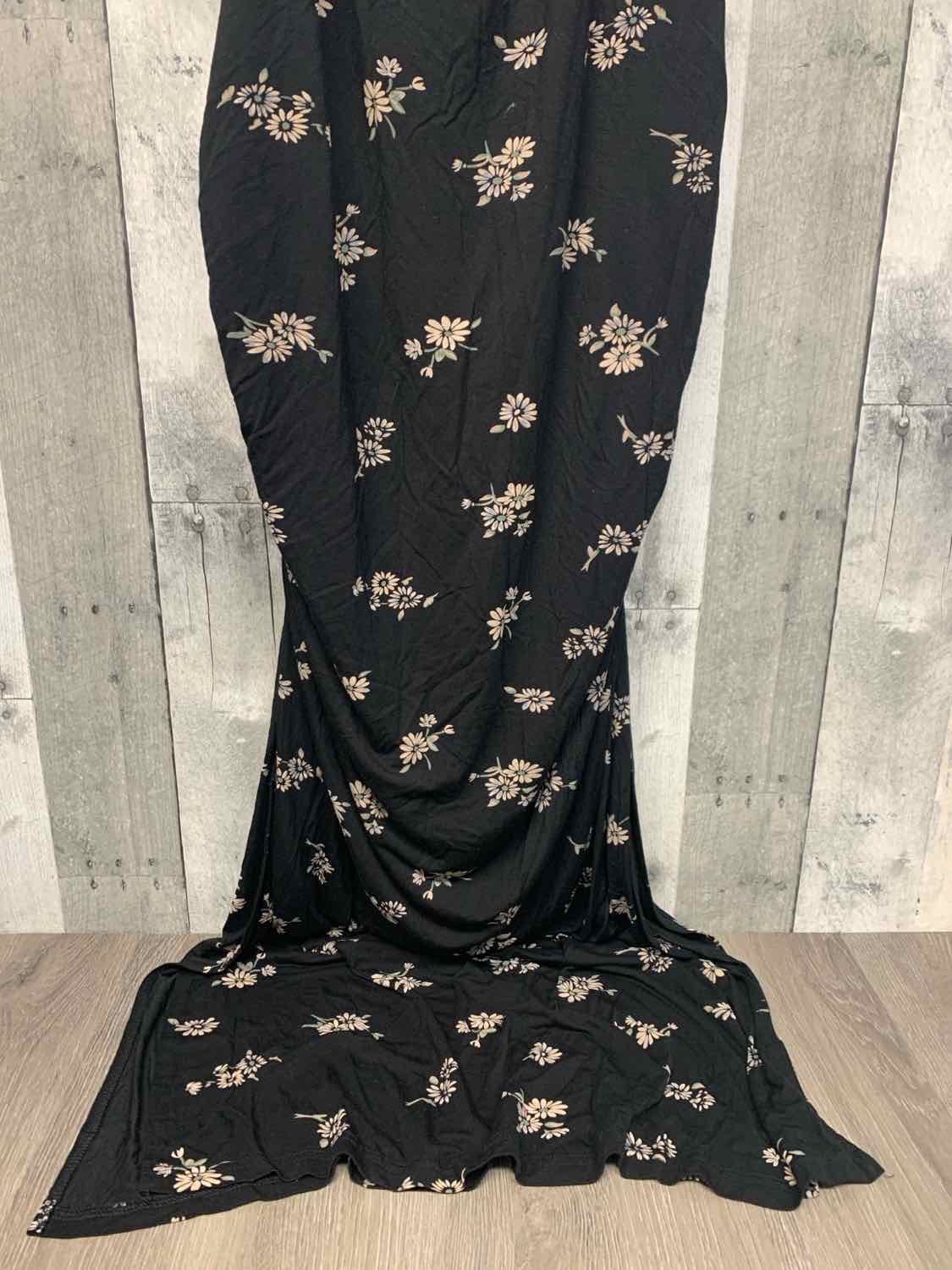 Size XXL Black Floral Print Mid Brand Dress - Short Sleeve