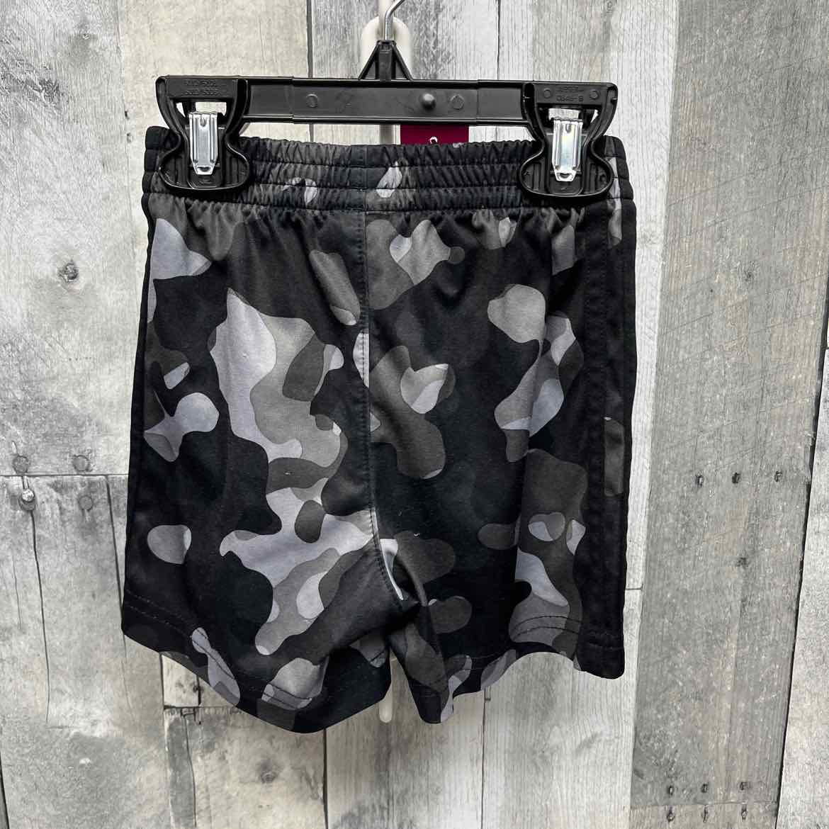 Size 2T Black/Gray Sport Brand Shorts - Athletic