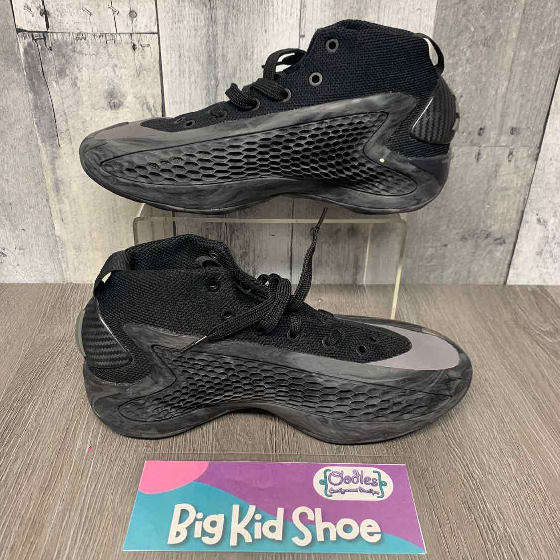 Size 3.5 Black/Gray Sport Brand Sneakers