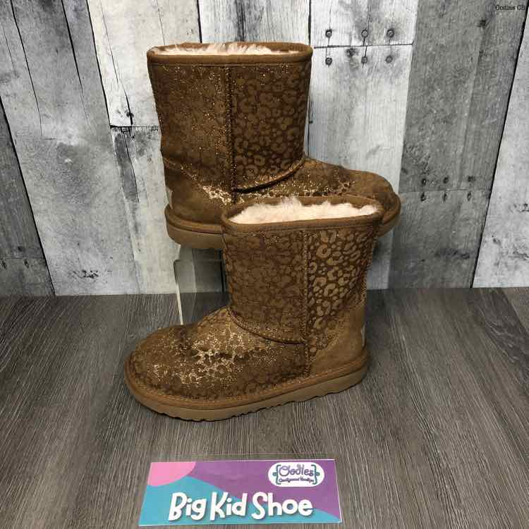 Size 3 Tan Animal Print UGG Boots