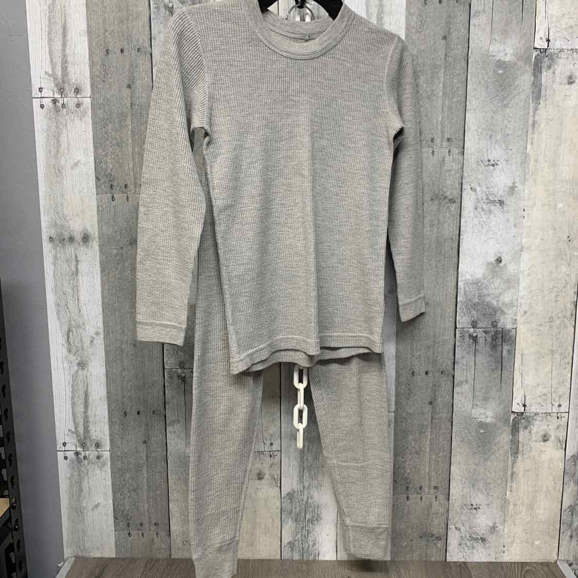 Size Small Gray Magellan Outdoors Under Clothes
