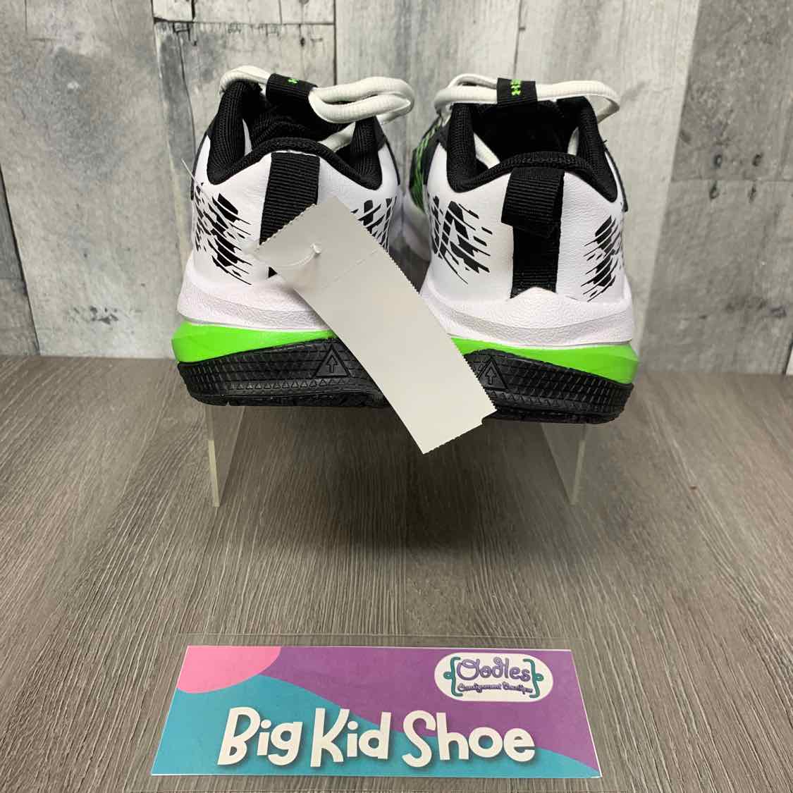 Size 5 Black/Green Sport Brand Sneakers