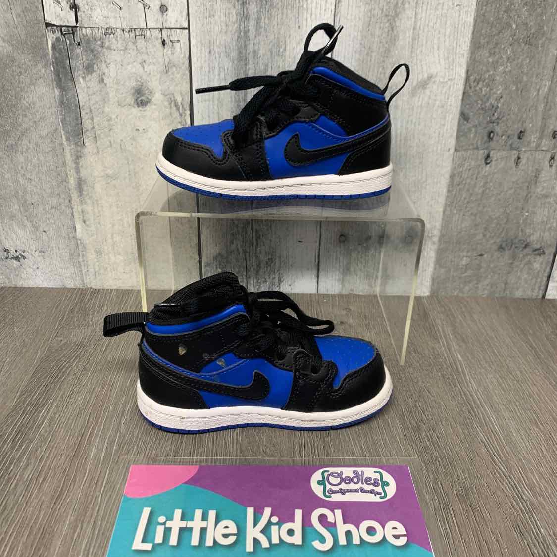 Size 7 Blue/Black Sport Brand Sneakers