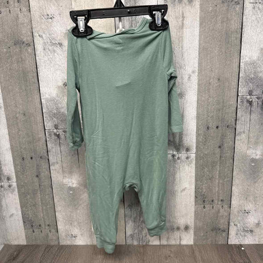 Size 6-9 Months Green Cloud Island Footy PJs