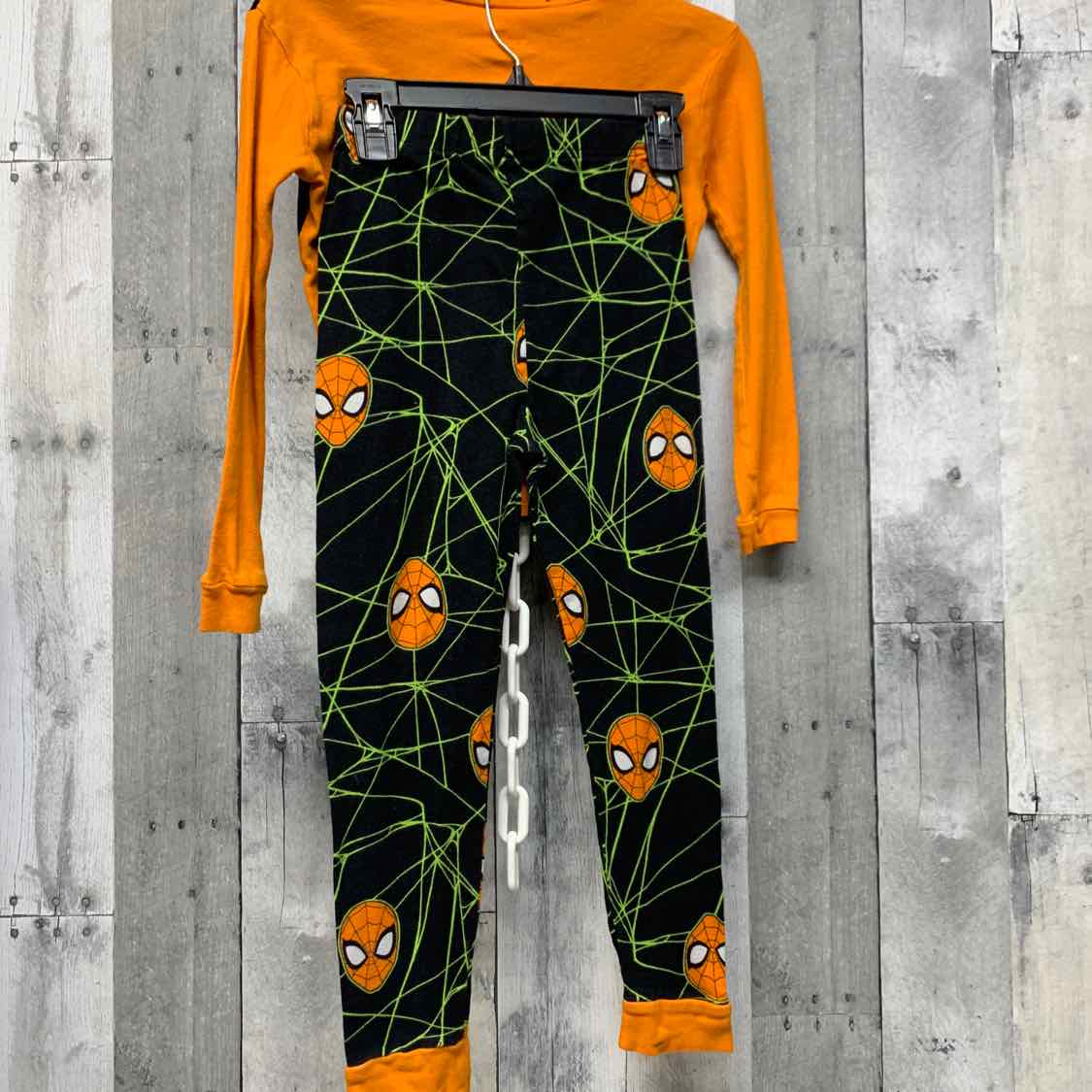 Size 8 Orange/Black Marvel 2pc PJs