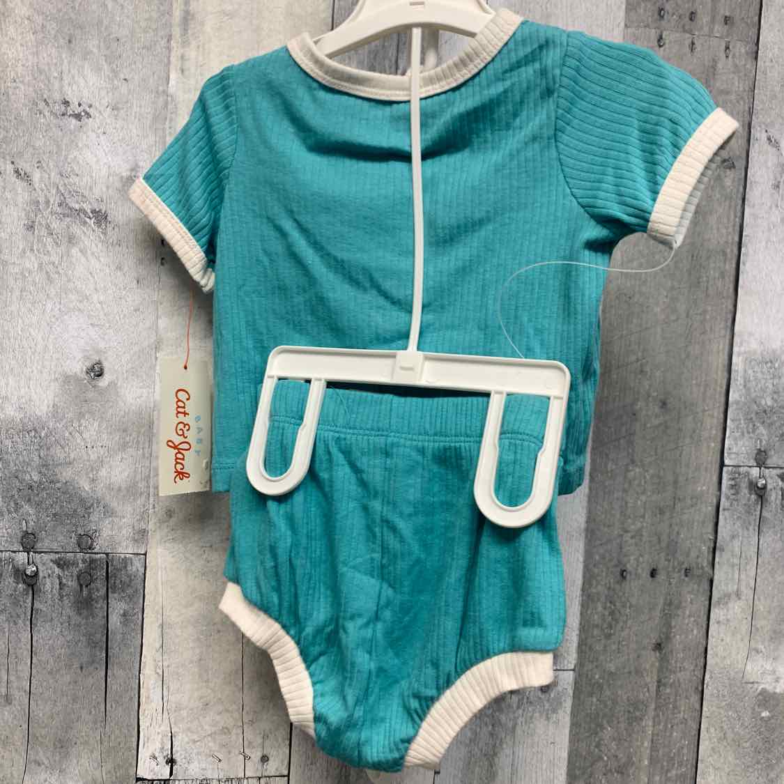 Size 3-6 Months Blue/White Cat & Jack Shirt/Shorts - OodlesCB