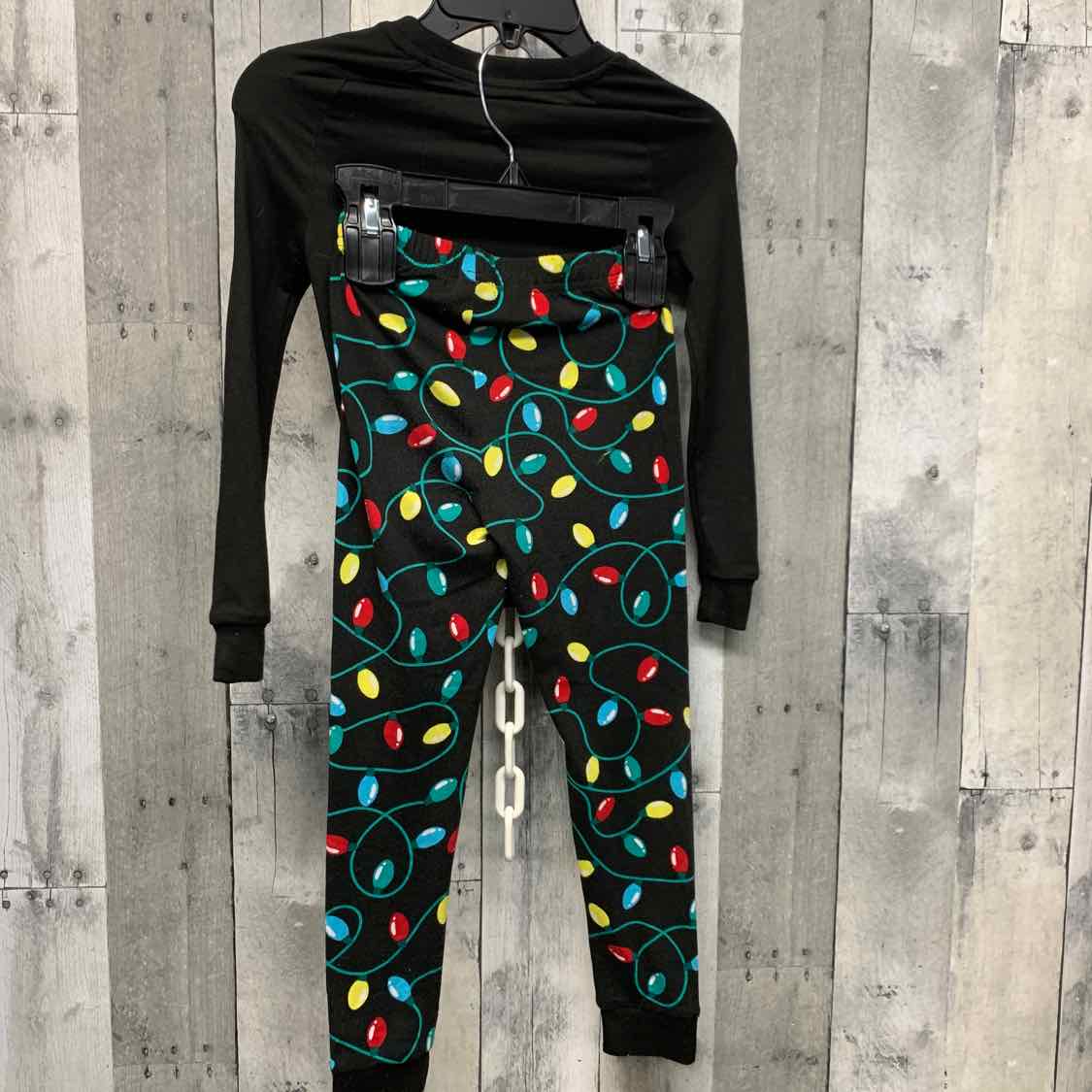 Size 6 Black Print Holiday Brands 2pc PJs