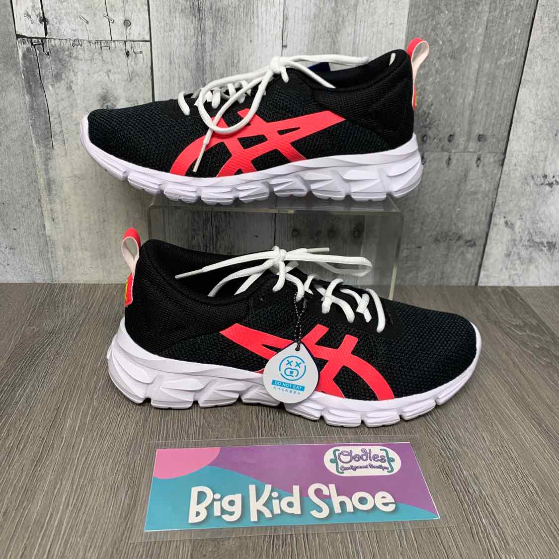 Size 6 Black/Pink Sport Brand Sneakers