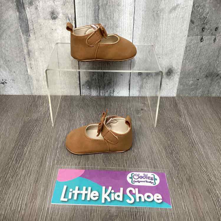 Size 1 Tan Lucky Brand Soft Sole Shoes - OodlesCB