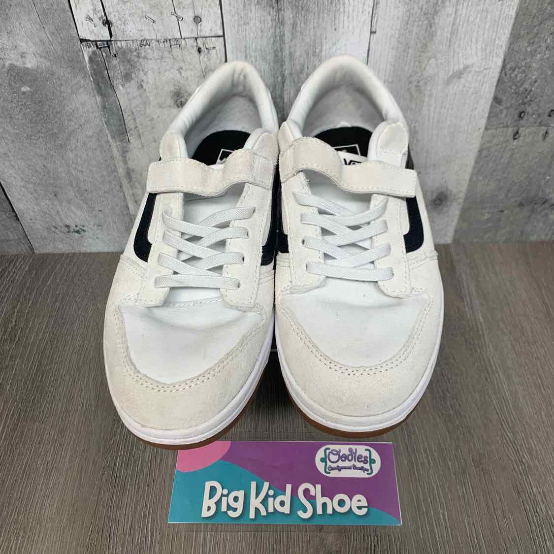 Size 6 White/Black Vans Sneakers