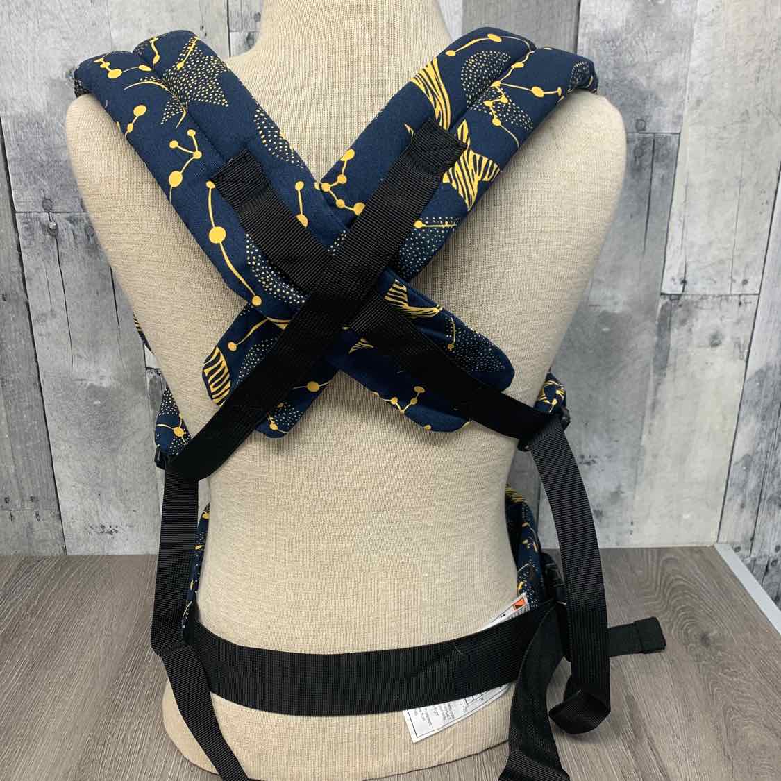 MomCozy Navy/Yellow Space Infant Carrier