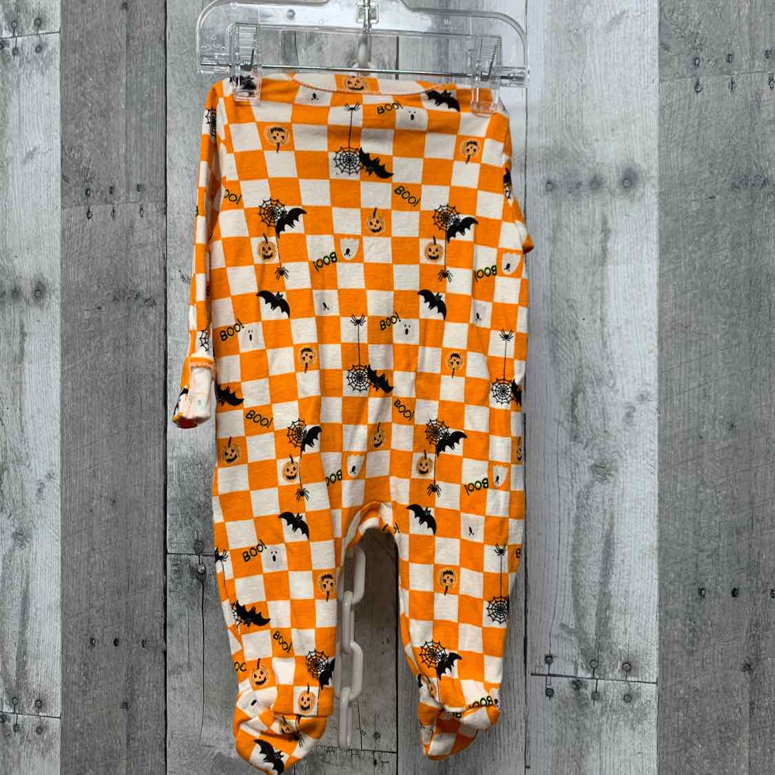 Size 0-3 Months Orange/White Old Navy Footy PJs