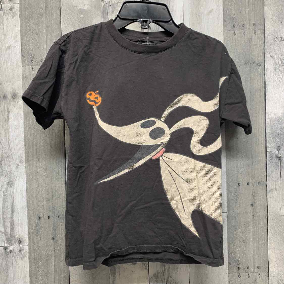 Size 8 Gray/White cotton on T Shirt