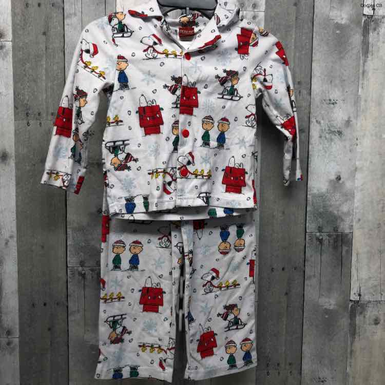 Size 4 White Print Peanuts 2pc PJs