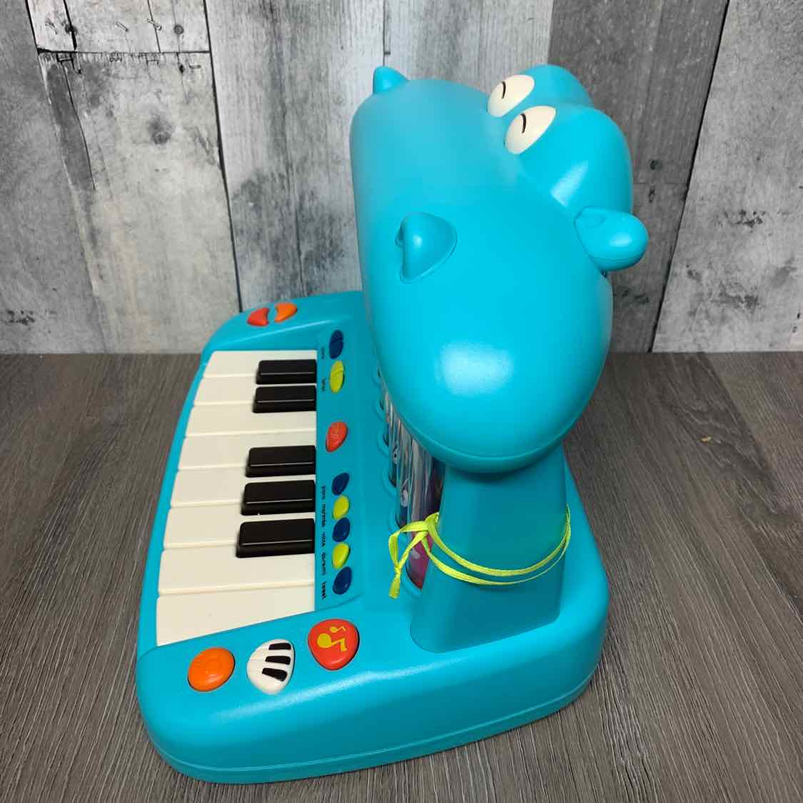 B You Blue/White Piano