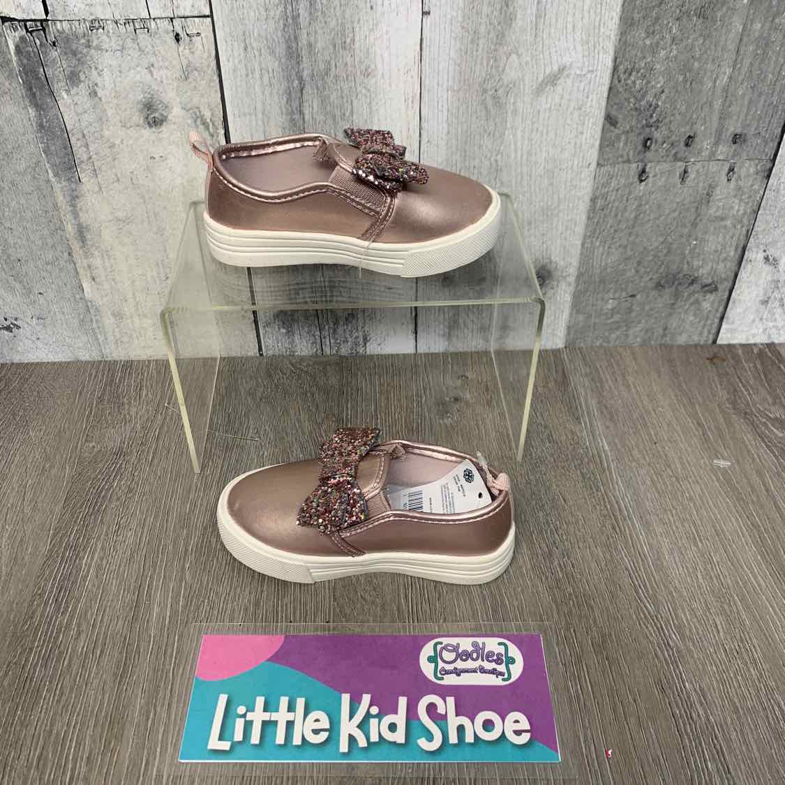 Size 5 Pink/White Osh Kosh Sneakers