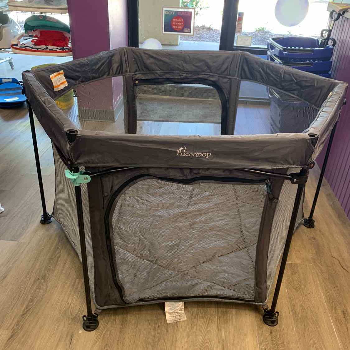 Hiccapop Gray Play Yard