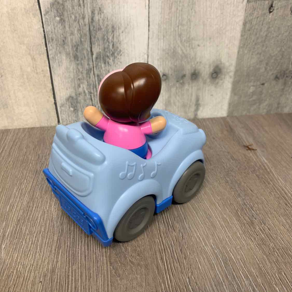 Generic Blue/Pink Car