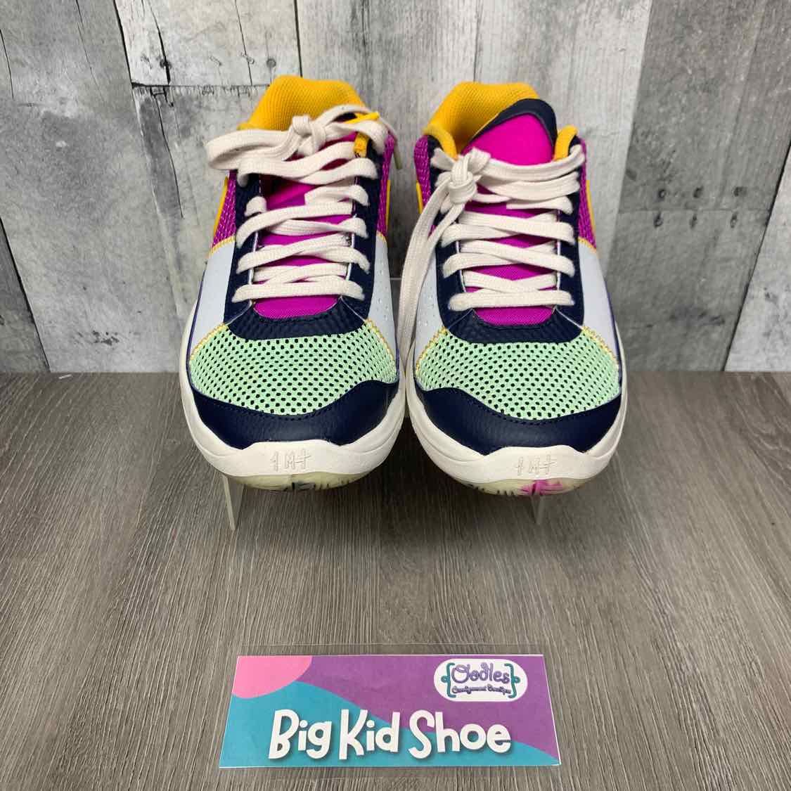 Size 6 Purple/Navy Sport Brand Sneakers