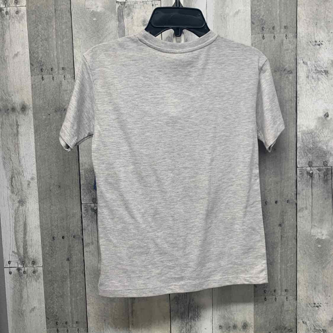 Size Medium Gray Graphic Peanuts T Shirt