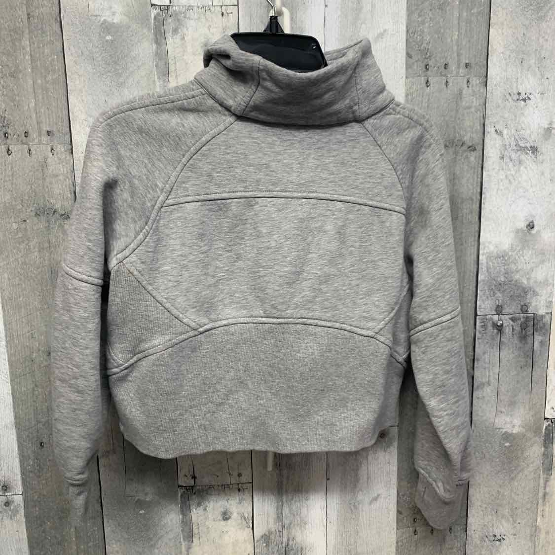 Size 5/6 Gray Team Apparel Pull Over