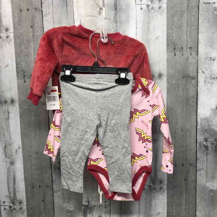 Size 6-9 Months Pink/Gray DC Shirt/Pants