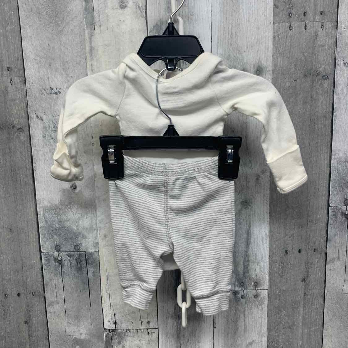 Size Newborn White/Gray Carter's Shirt/Pants