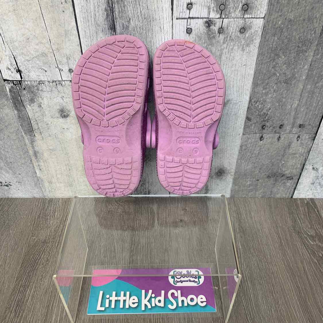 Size 9 Purple Crocs Water Shoes