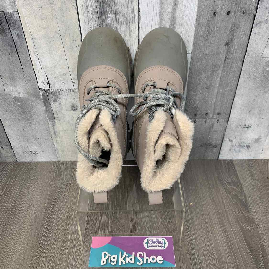 Size 4 Gray All in Motion Snow Boots