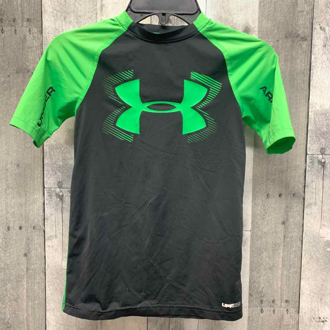 Size Small Black/Green Sport Brand T Shirt - OodlesCB