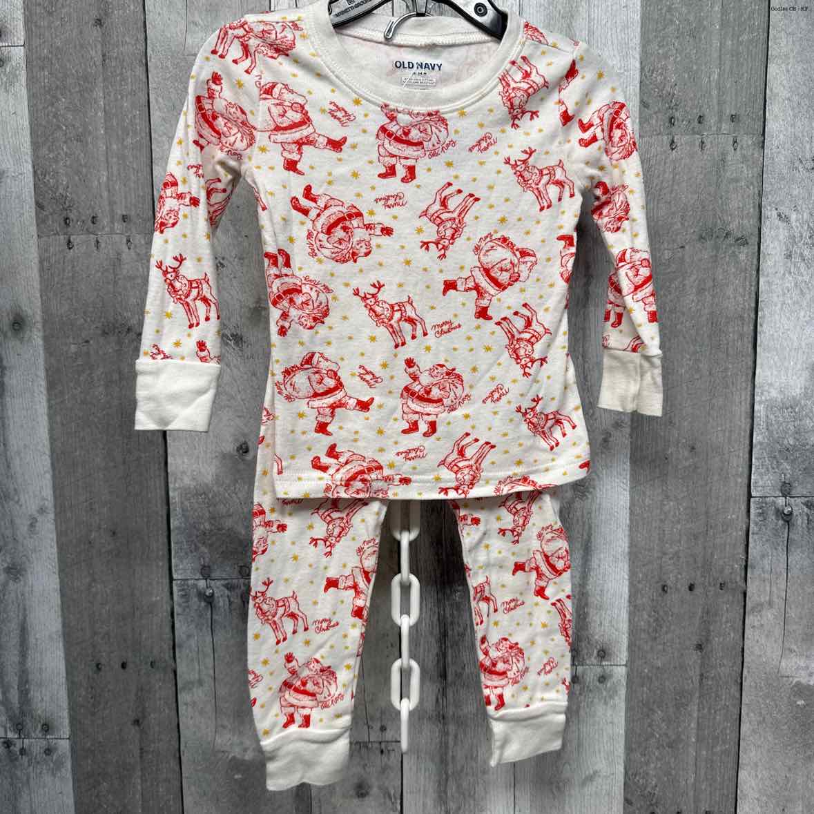 Size 18-24 Months White/Red Old Navy 2pc PJs