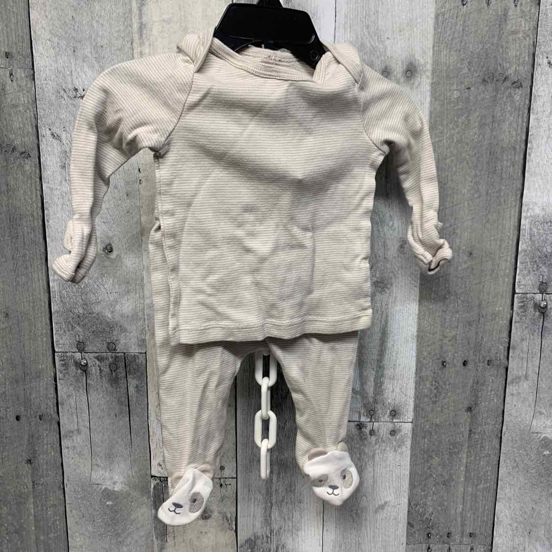 Size 3 Months White/Gray Just One You Shirt/Pants