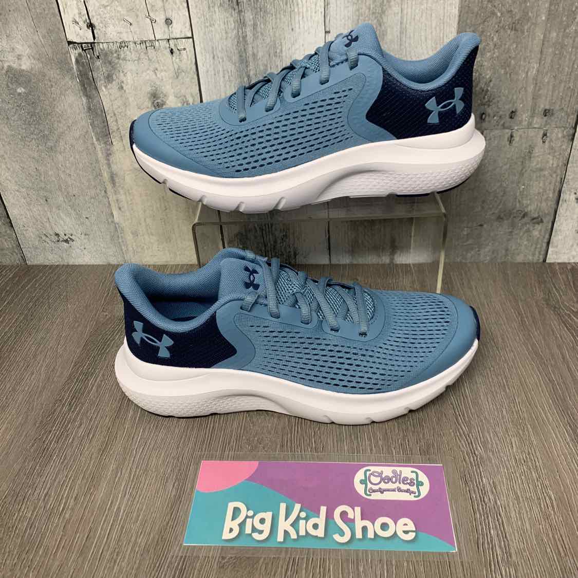 Size 5.5 Blue/Navy Sport Brand Sneakers