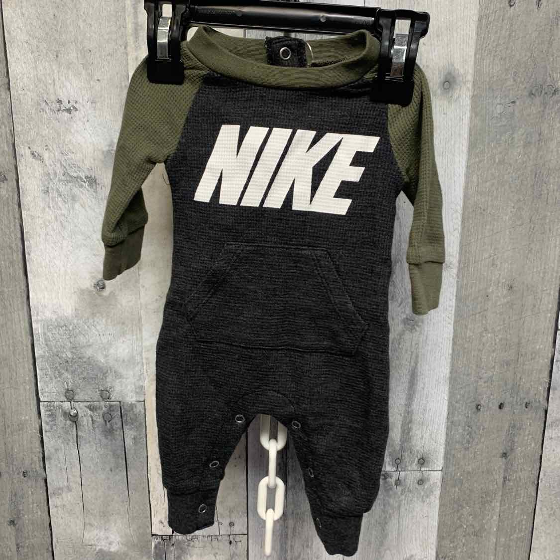 Size Newborn Green/Gray Sport Brand Romper